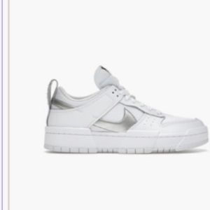 Nike dunk white size 9.5 -very little use